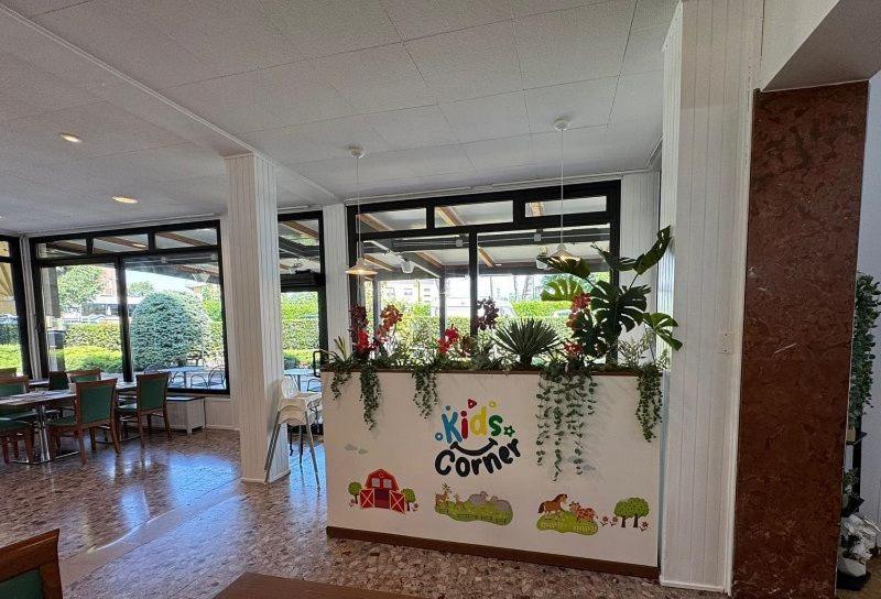 Hotel Bel Sito Peschiera 2*