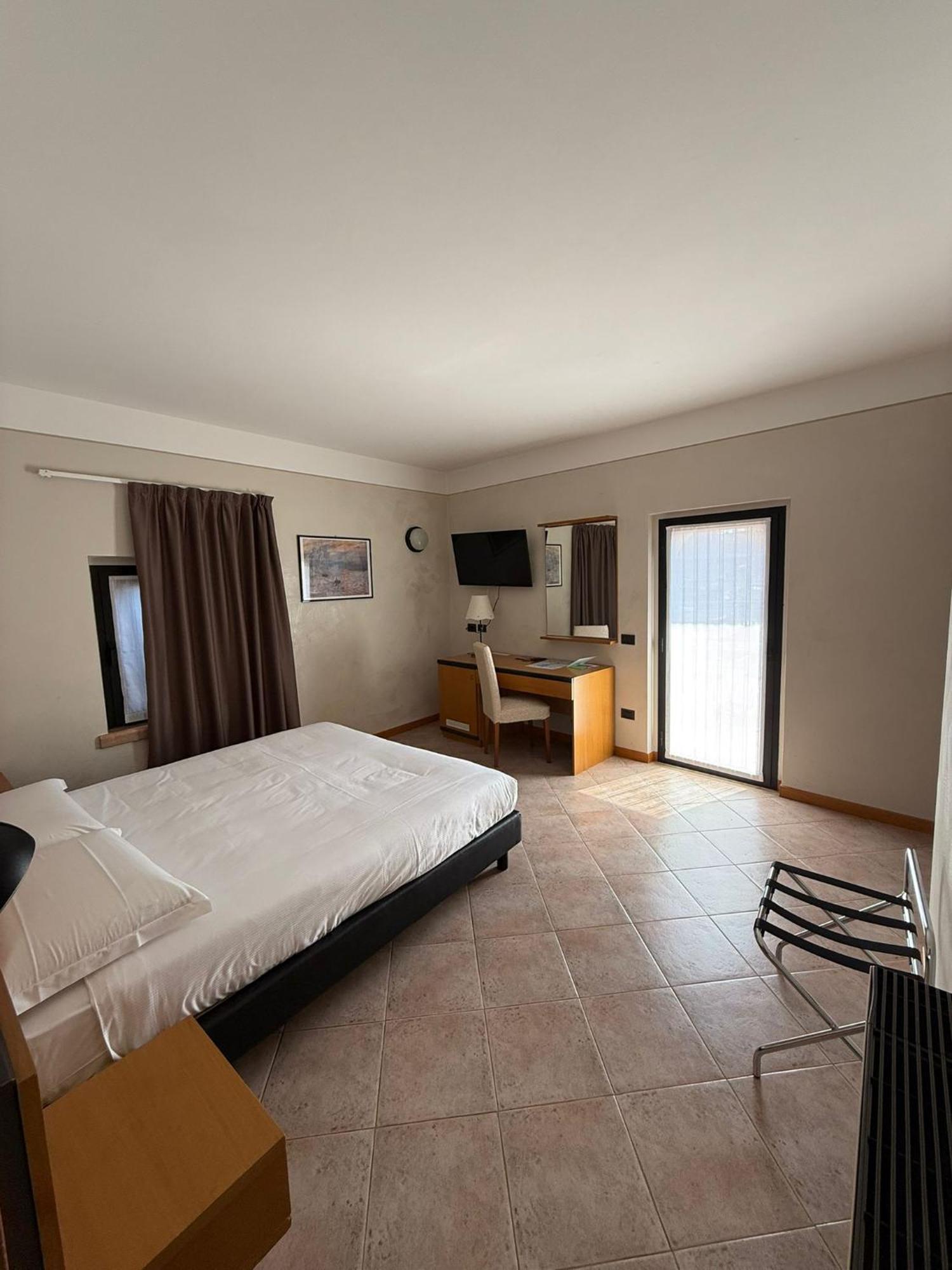 Bel Sito Peschiera Hotel
